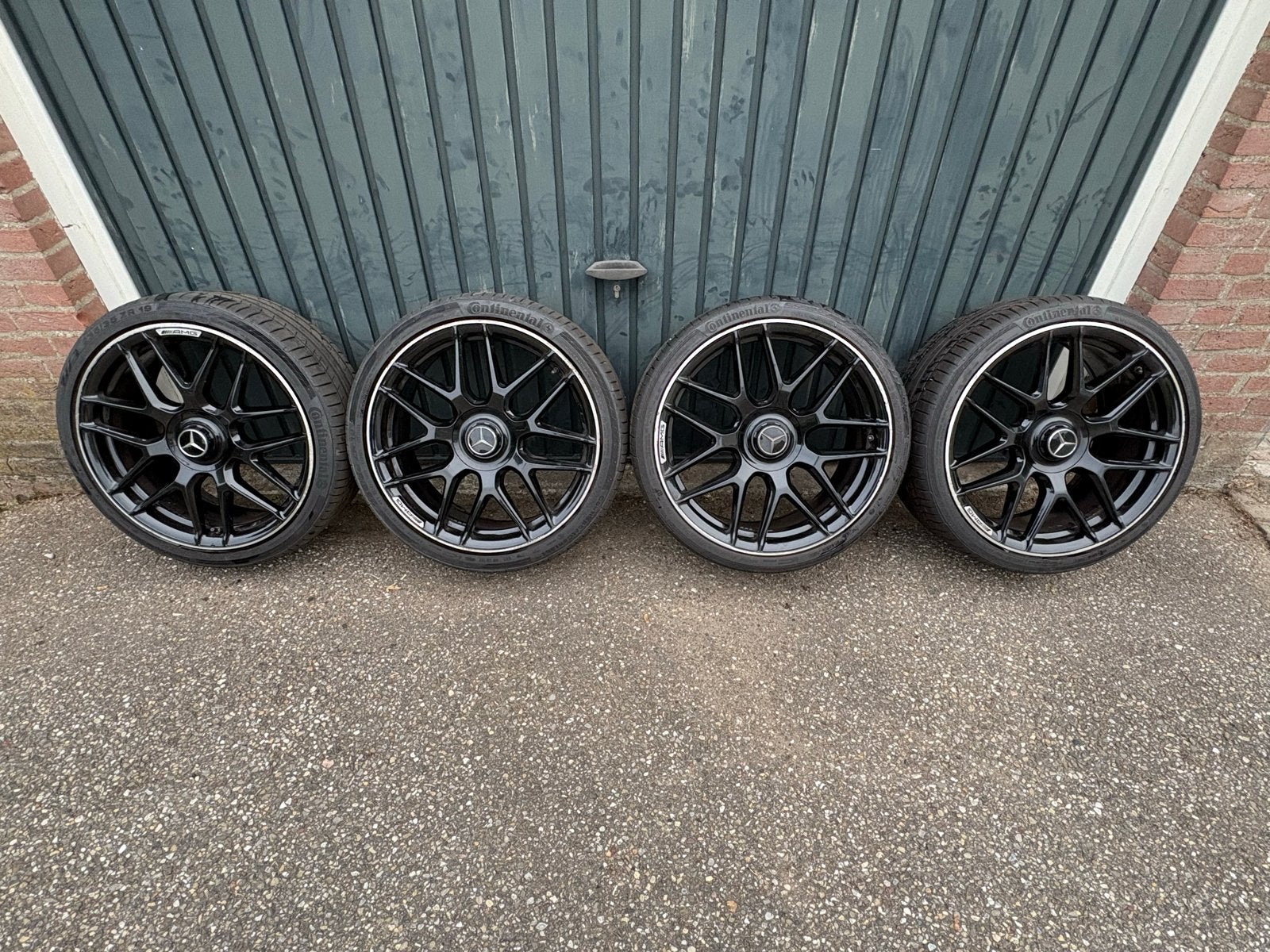 Mercedes CLA45 AMG 19 inch velgen te repareren, Auto-onderdelen, Gebruikt, Banden en Velgen, 235 mm, Personenwagen