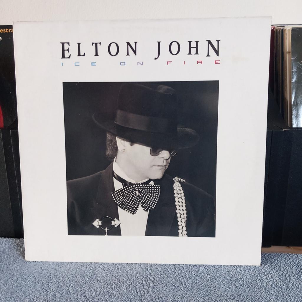 Lp Elton John ice on fire met nikita, Ophalen of Verzenden, Gebruikt, 12 inch