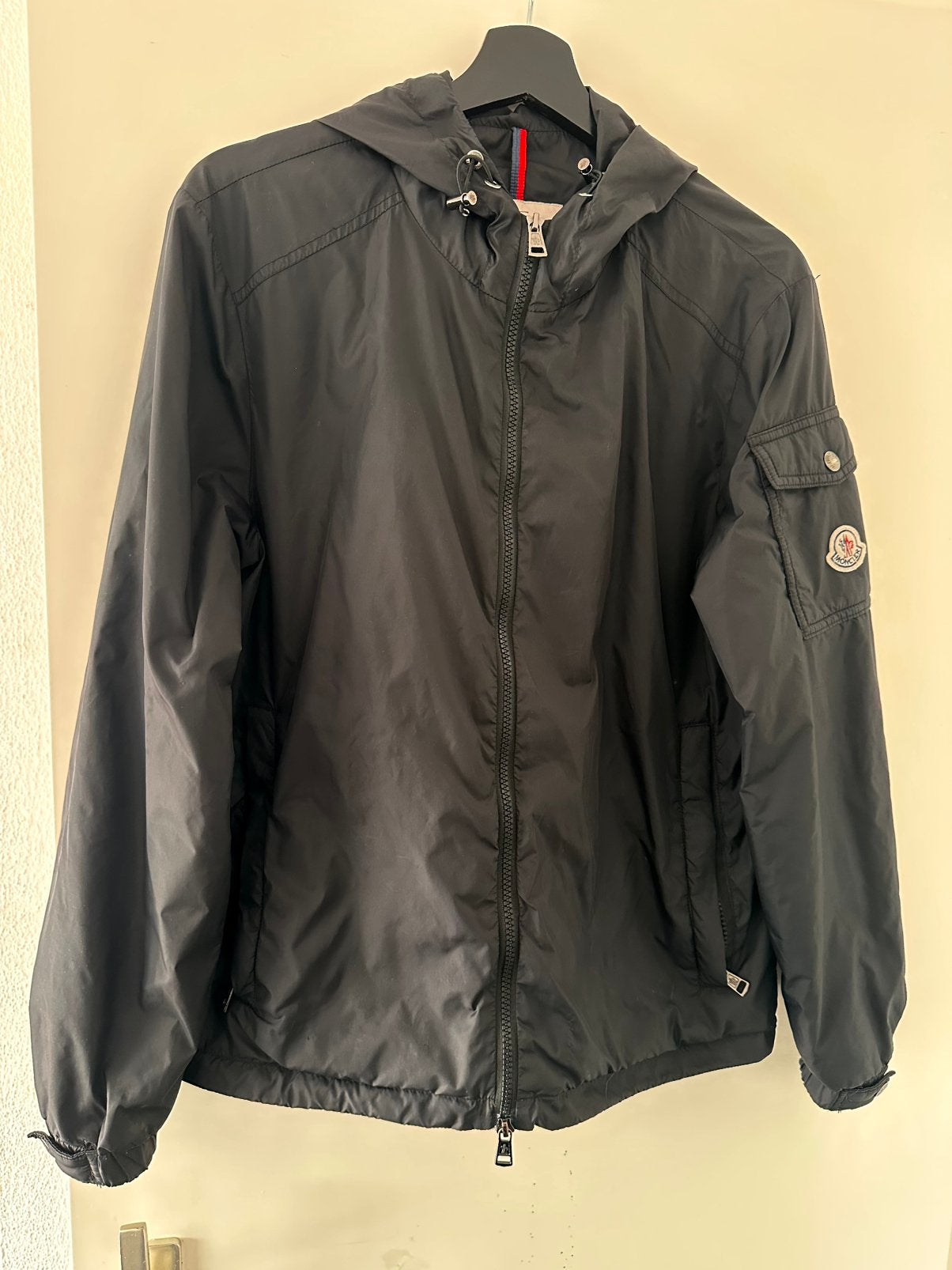 Moncler heren zomerjas maat s, Kleding | Heren, Jassen | Zomer, Ophalen, Gedragen, Maat 46 (S) of kleiner, Zwart