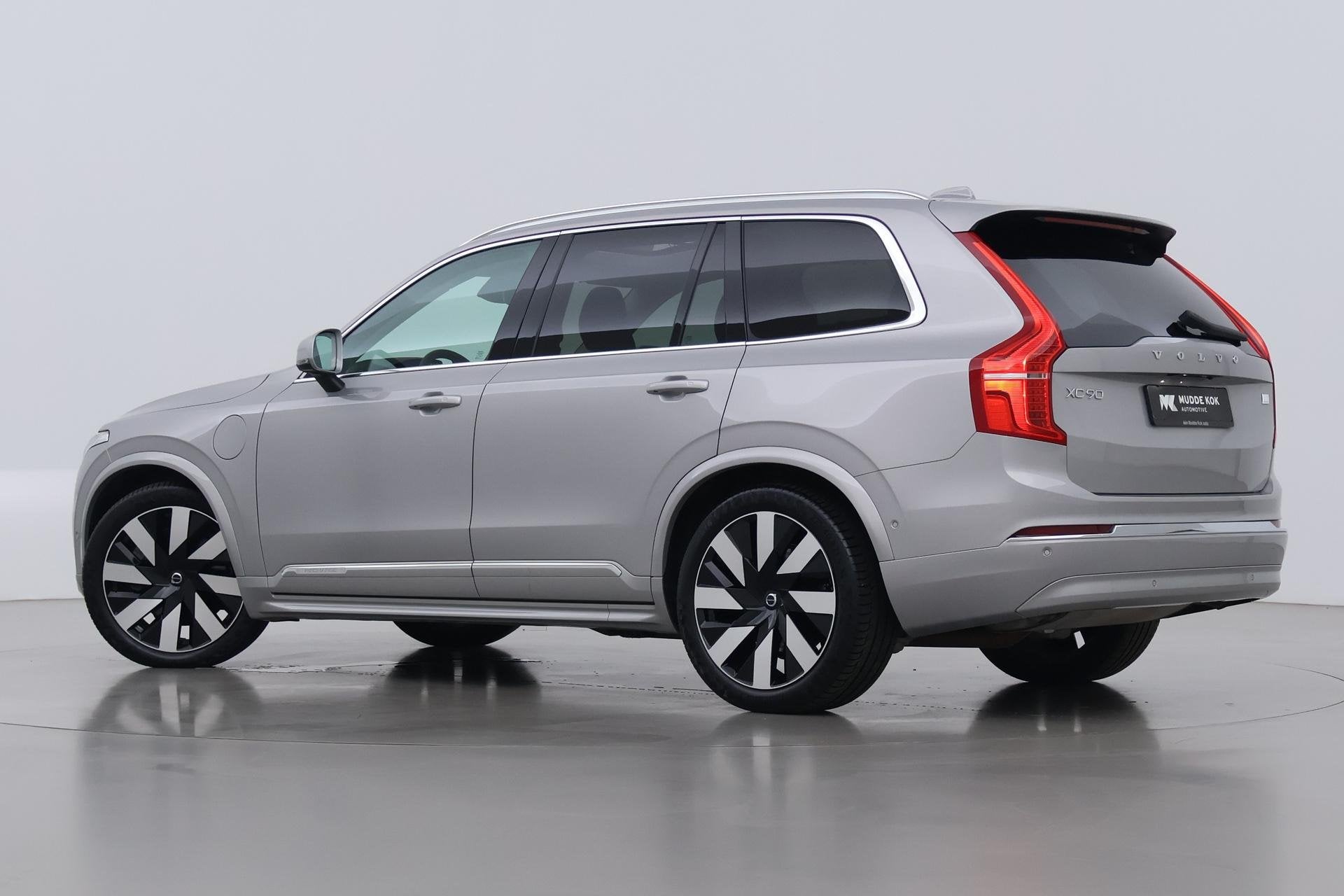 Volvo XC90 T8 Recharge AWD Ultimate Bright | ACC | Luchtveri, Gebruikt, Euro 6, 4 cilinders, 1969 cc