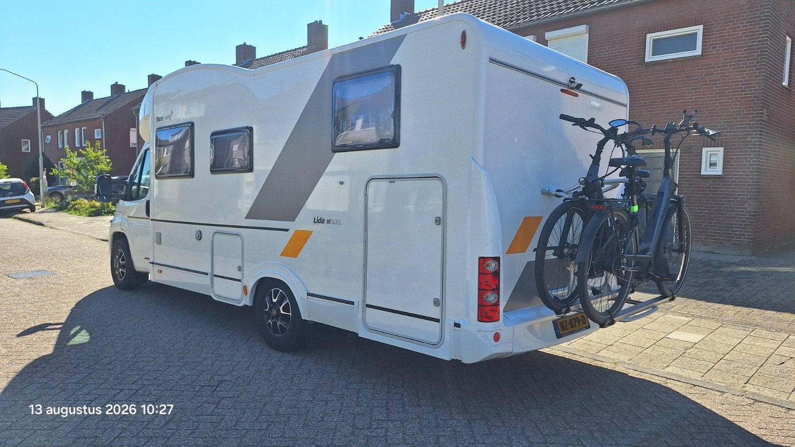 Caravans And Camping Sun