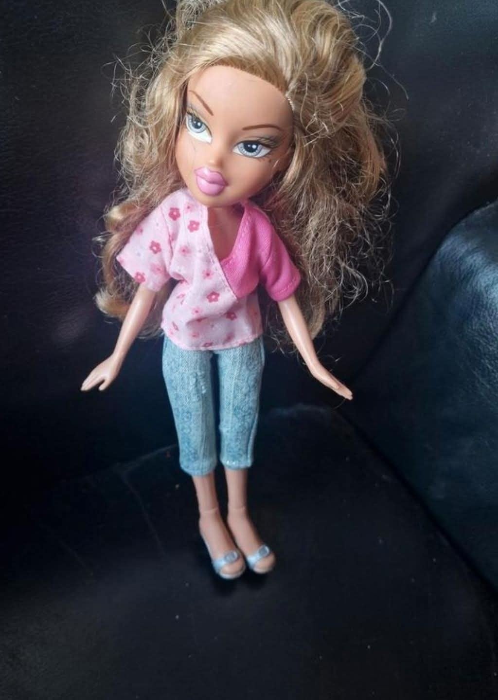 Bratz pop Yasmin 2001 - Originele outfit, Ophalen of Verzenden