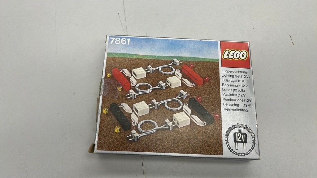 SB2778 Lego trein 12v 7861 verlichting set, compleet + doos, Ophalen of Verzenden, Zo goed als nieuw