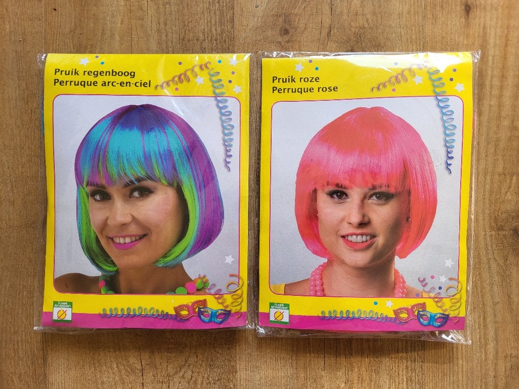 Pruik per stuk 5 euro, Ophalen, Nieuw, Jongen of Meisje