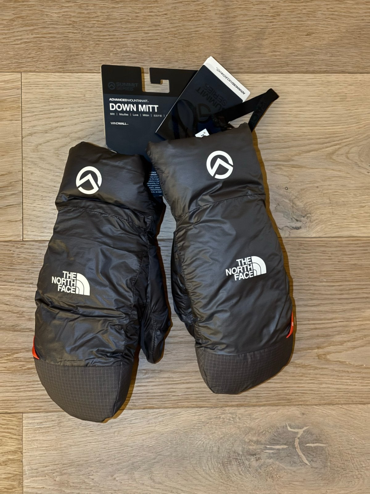 The North Face Summit Series Down Mitt - Maat L, Kleding | Heren, Mutsen, Sjaals en Handschoenen, Ophalen, Nieuw, Maat 52/54 (L)