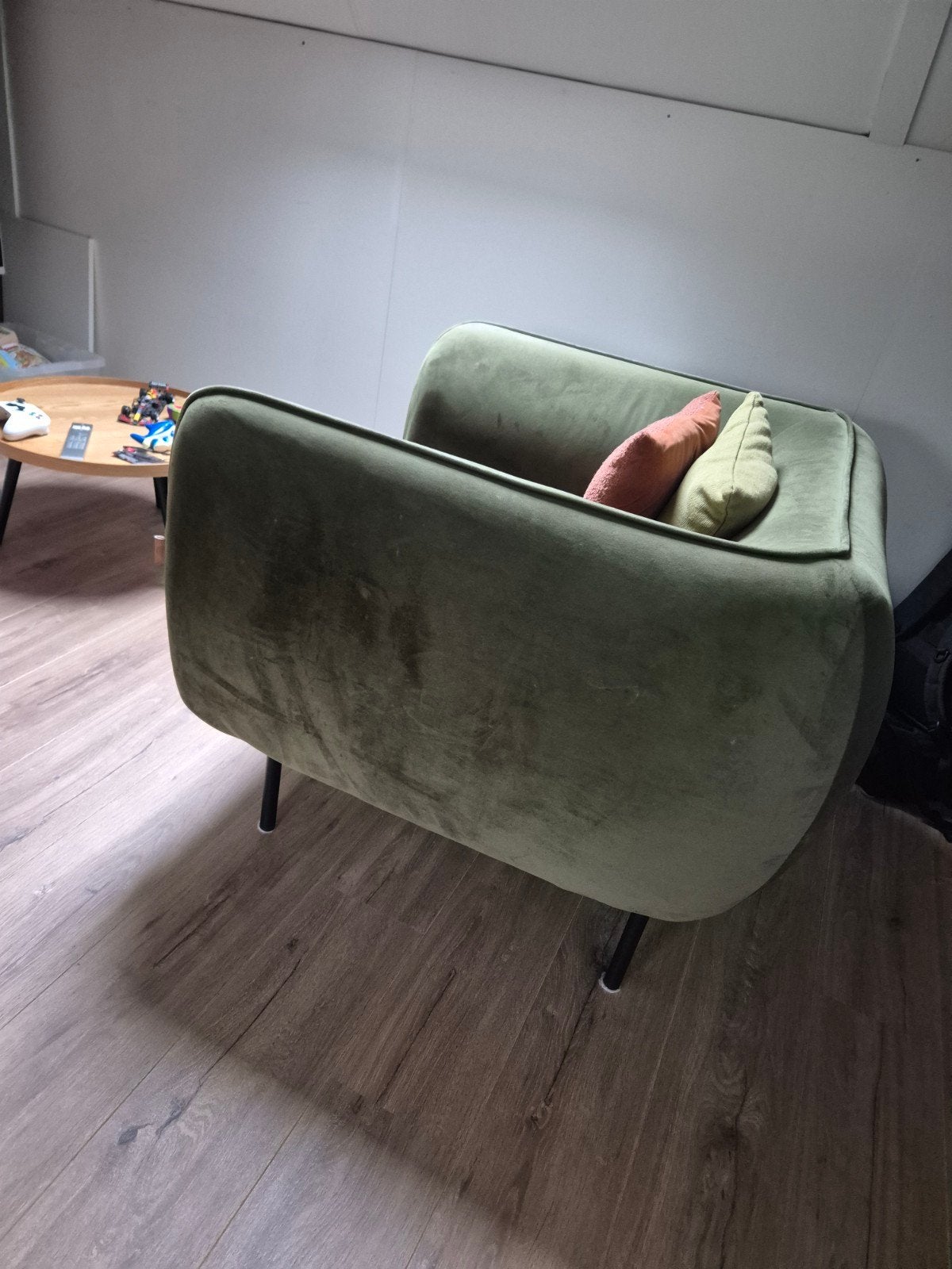 fauteuil Emma Karwei fluweel groen, Ophalen, 75 tot 100 cm, Zo goed als nieuw, Stof