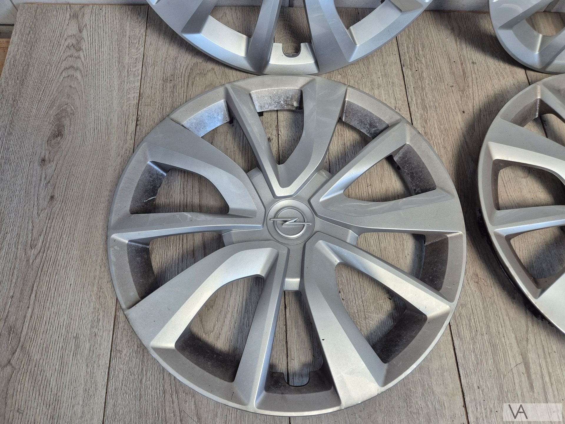 Wieldop set van 4 van Opel Corsa F 2019 - 2025 15 inch €60, Gebruikt, -, -, Ophalen of Verzenden