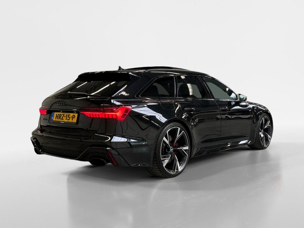 Audi RS6 Avant RS6 4.0 TFSI quattro I Dynamic+ I Pano I Kera, Auto's, Audi, Gebruikt, Euro 6, 600 pk, 2050 kg