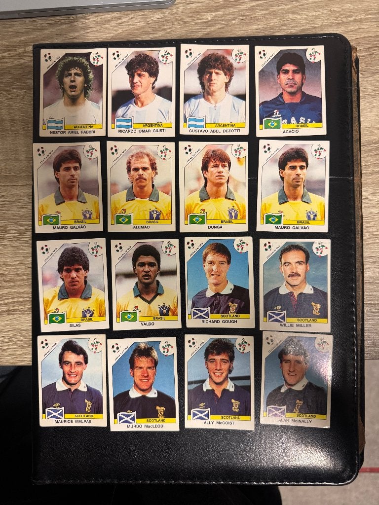 16 Panini Italia 90 plaatjes, Verzamelen, Ophalen of Verzenden, Zo goed als nieuw, Buitenlandse clubs, Poster, Plaatje of Sticker