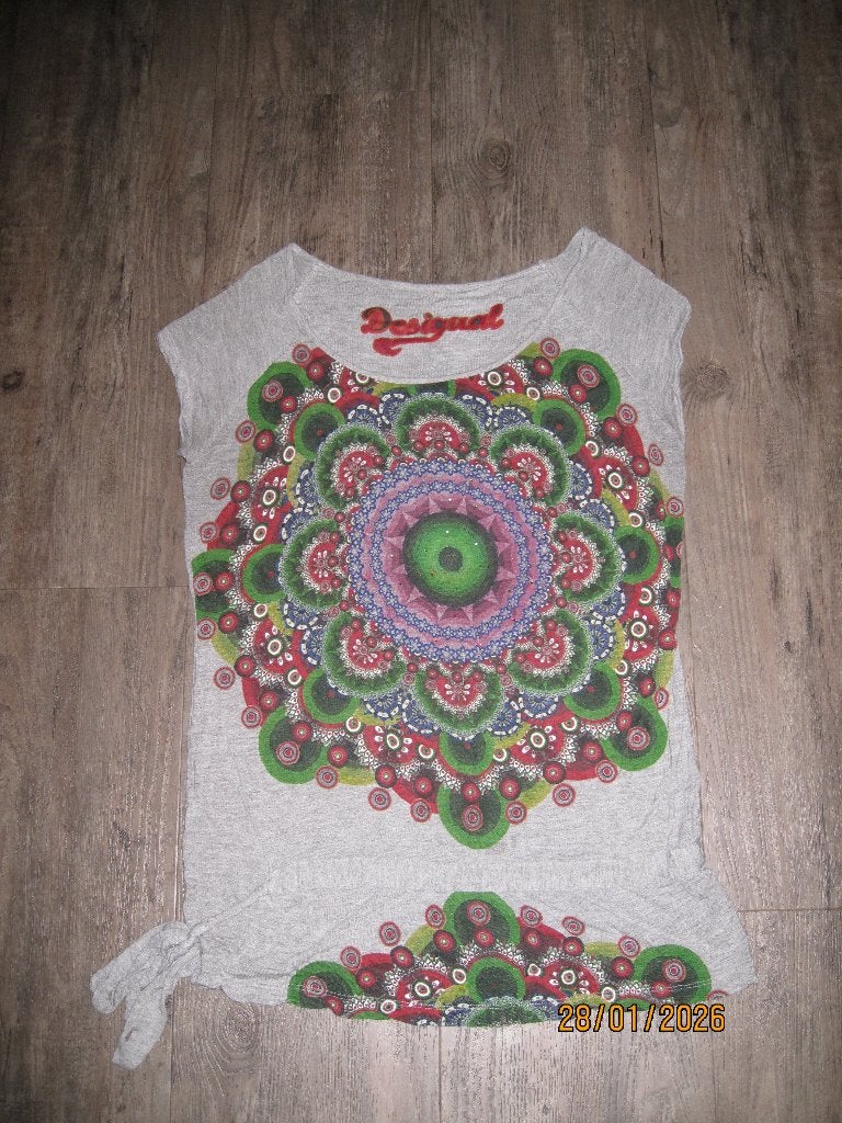 Desigual grijs shirt met applicatie maat XL, Maat 46/48 (XL) of groter, Ophalen of Verzenden, Korte mouw, Desigual