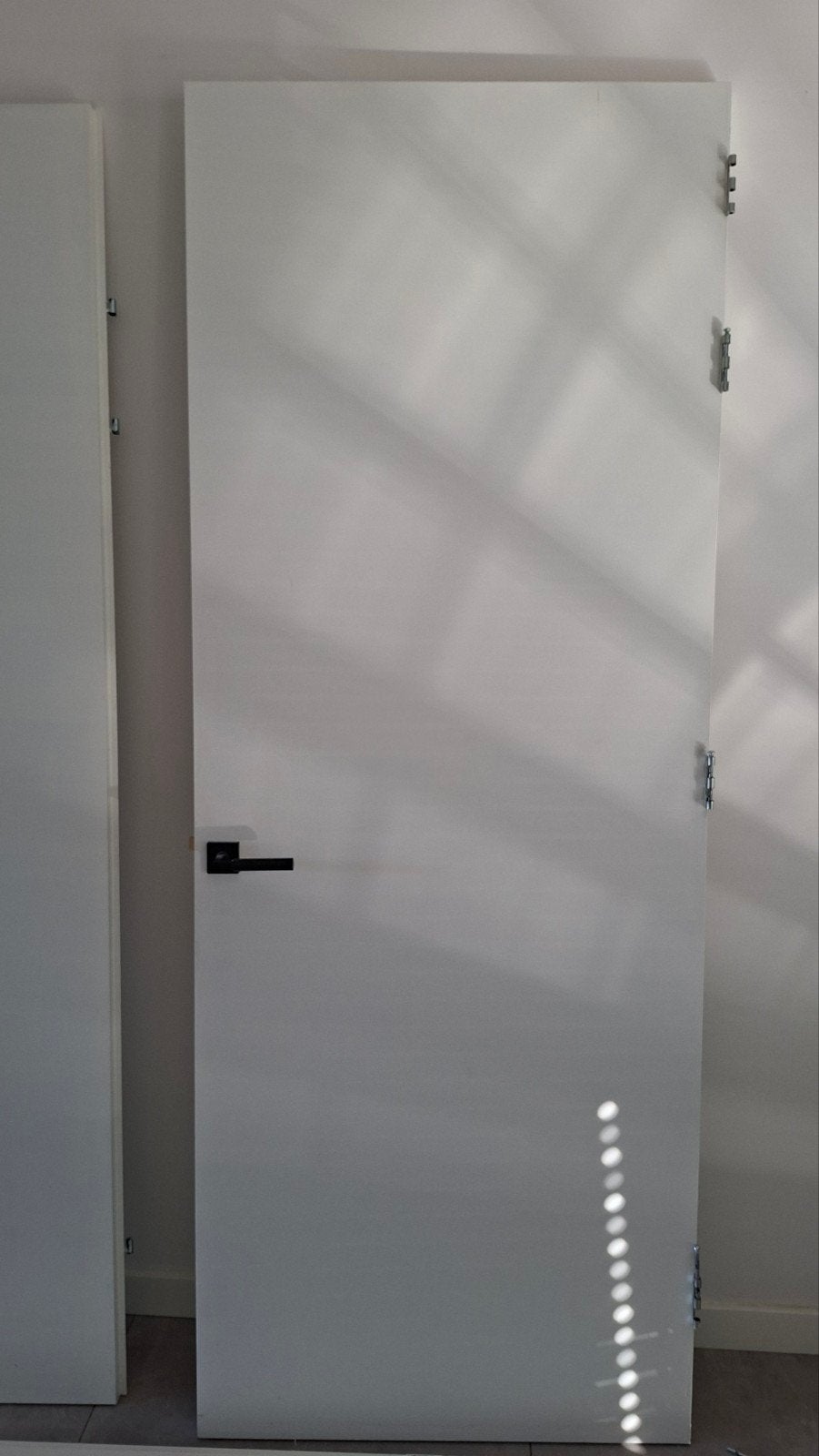 Houten deur met hang- en sluitwerk, Ophalen, Gebruikt, Binnendeur, 200 tot 215 cm