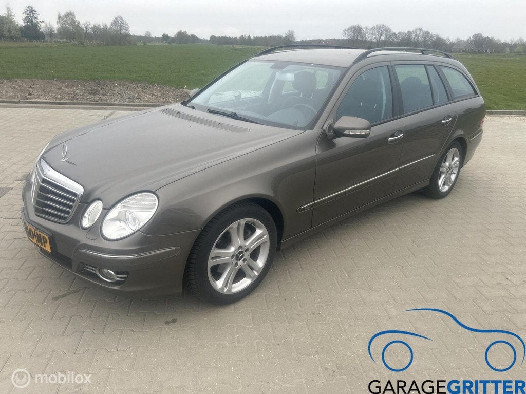 Mercedes E-klasse Estate 200 K. Business Class Avantgarde, Auto's, Automaat, Achterwielaandrijving, Gebruikt, 4 cilinders