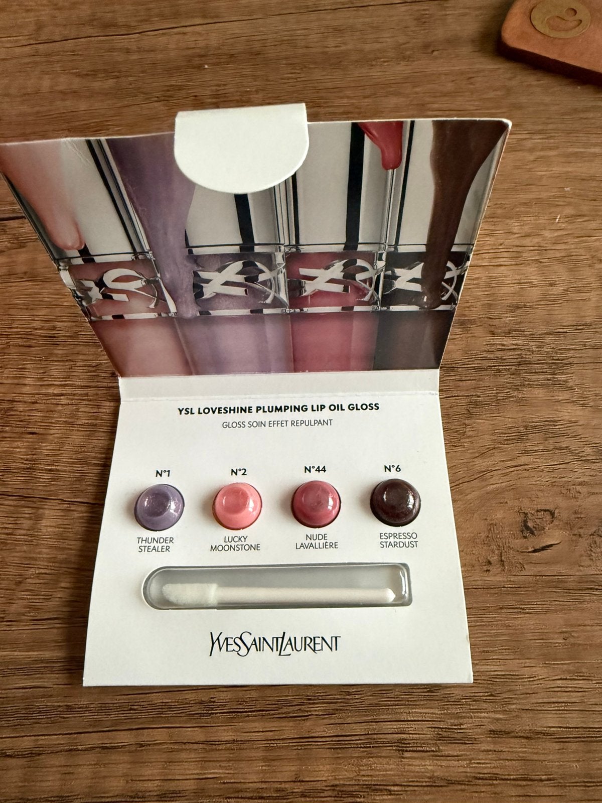 YSL Loveshine Plumping Lip Oil Gloss – 4 ongebruikte samples, Ophalen of Verzenden, Zo goed als nieuw, Lippen