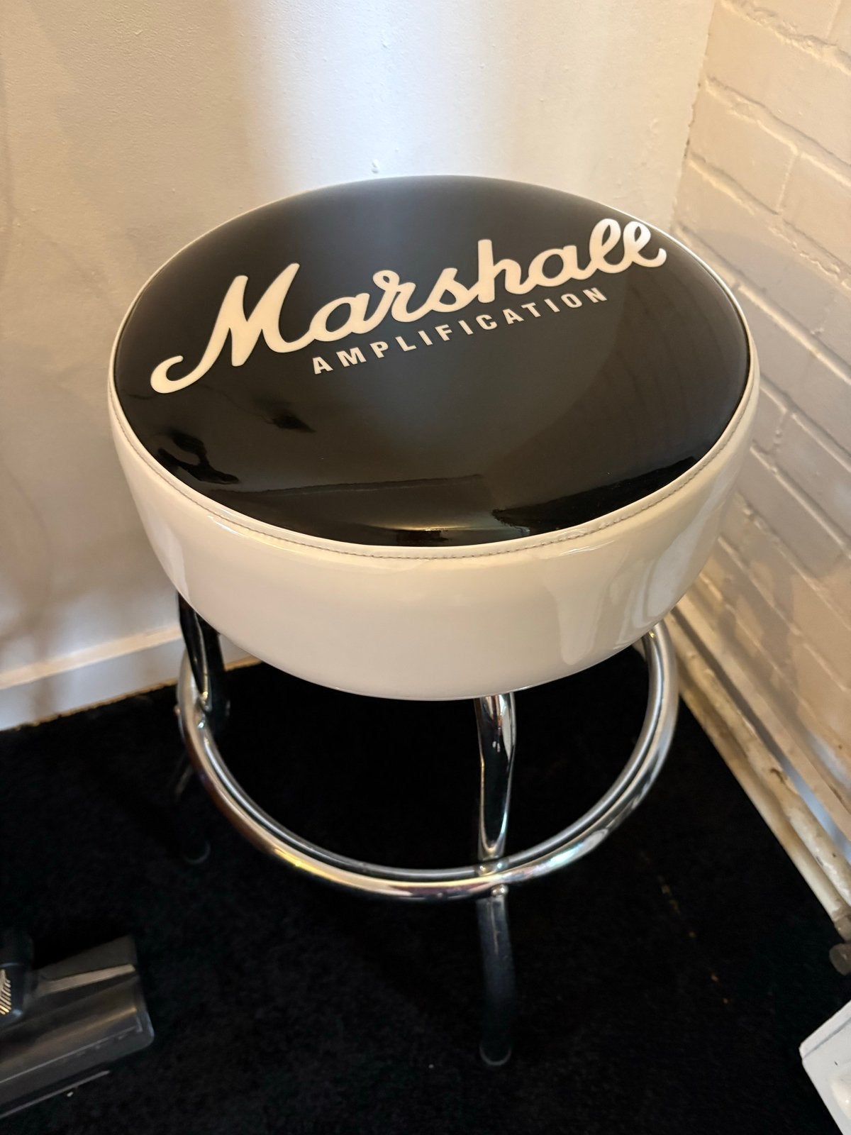 Marshall draaibare gitaarkruk bar stool - 62 cm hoog, Ophalen, Gebruikt, Overige materialen