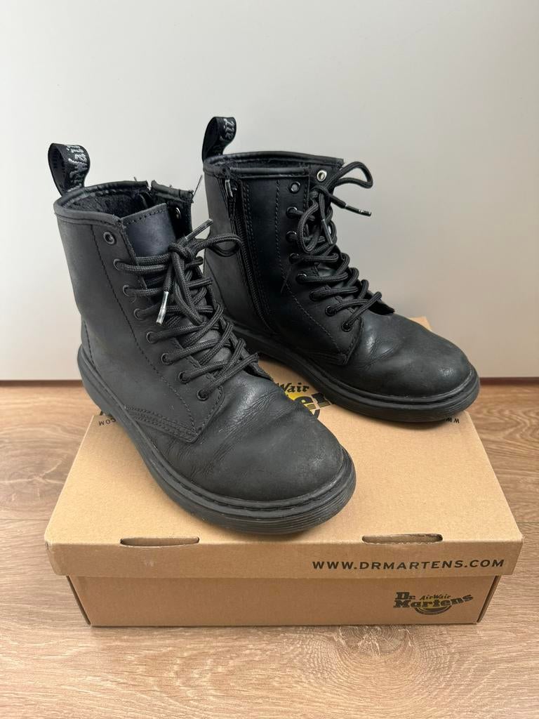 Dr. Martens serena mono boots gevoerd zwart maat 34, Kinderen en Baby's, Kinderkleding | Schoenen en Sokken, Gebruikt, Meisje