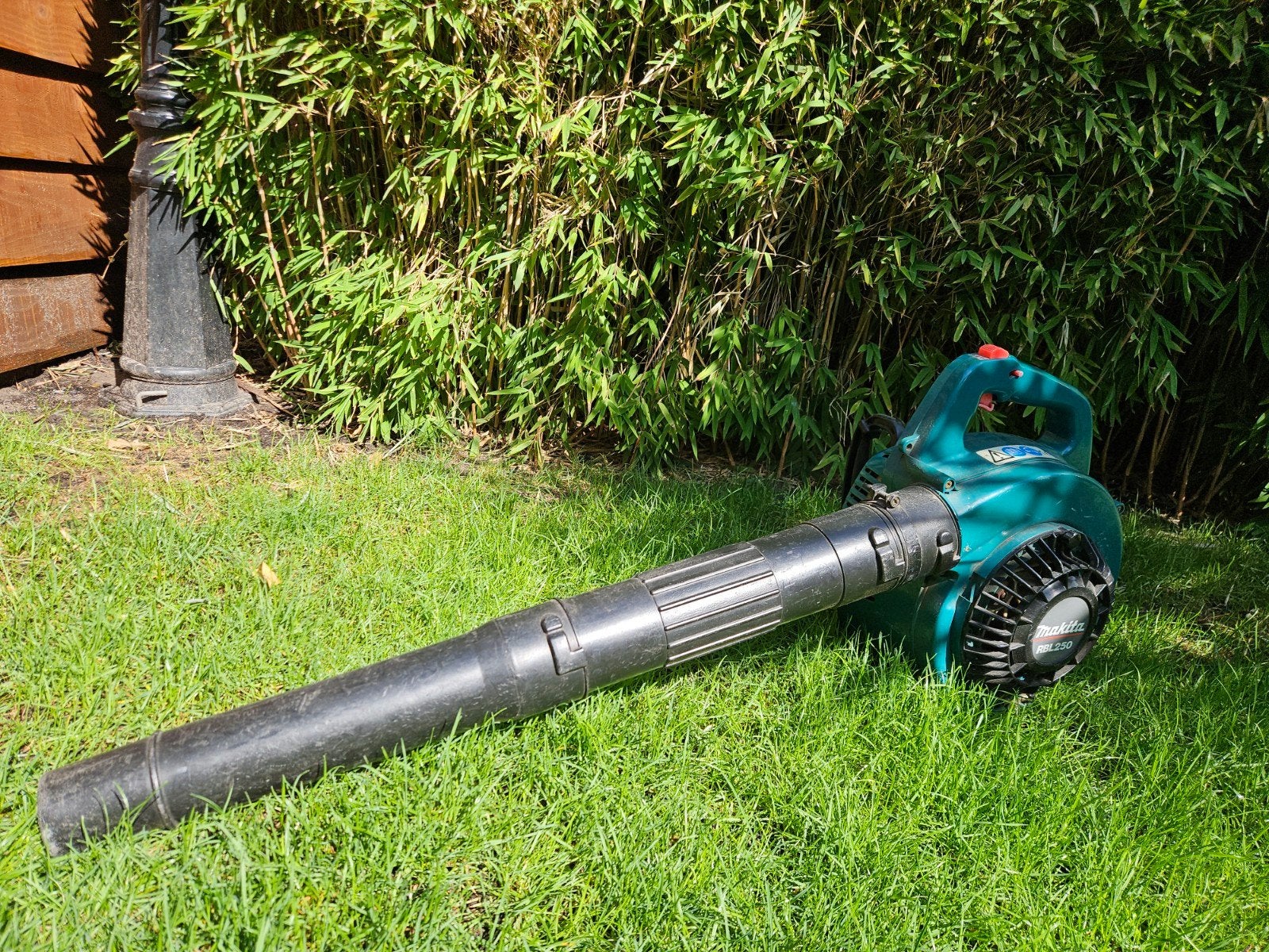 makita bladblazer, Benzine, Gebruikt, MAKITA, Handgedragen