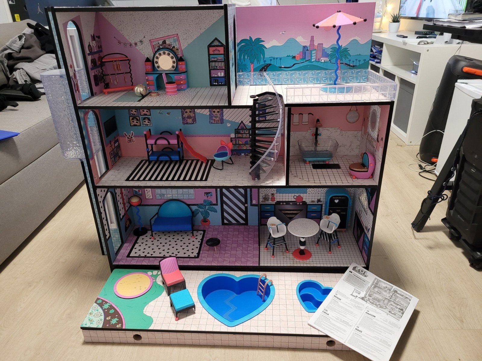 L.O.L. Surprise! OMG Huis met Meubels en Auto, Ophalen, Zo goed als nieuw, Poppenhuis