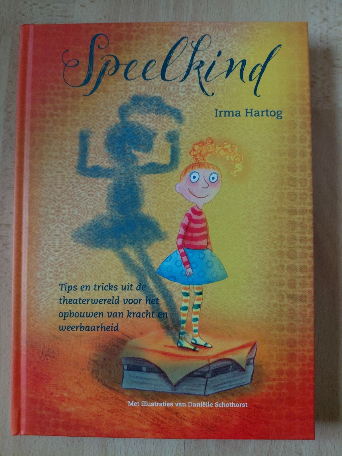 Irma Hartog - Speelkind, Zwangerschap en Bevalling, Ophalen of Verzenden, Zo goed als nieuw, Irma Hartog