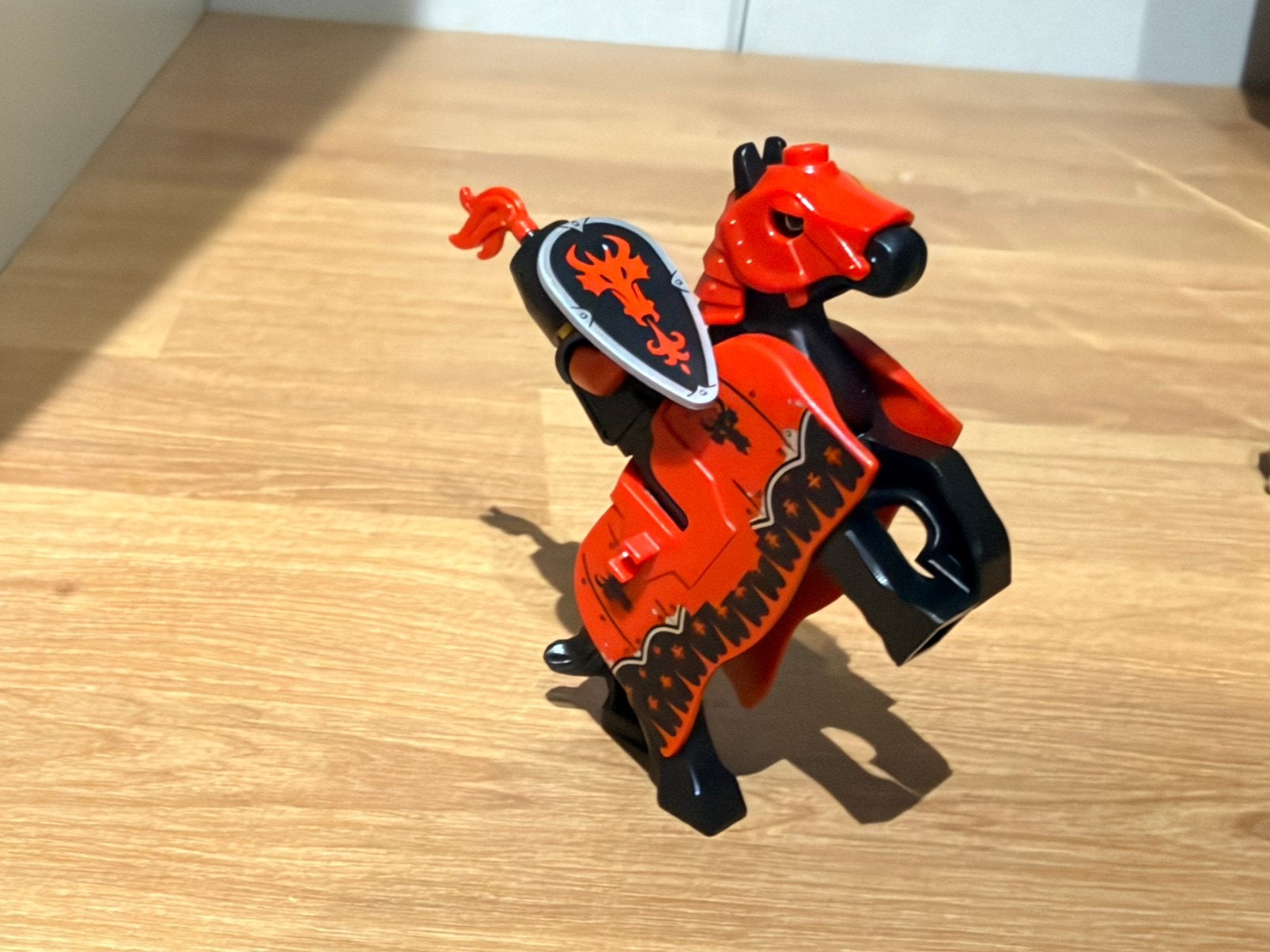 Lego cas524 met zijn paard incl paardenkleed (13744pb01), Lego, Ophalen of Verzenden, Zo goed als nieuw, Minifiguur