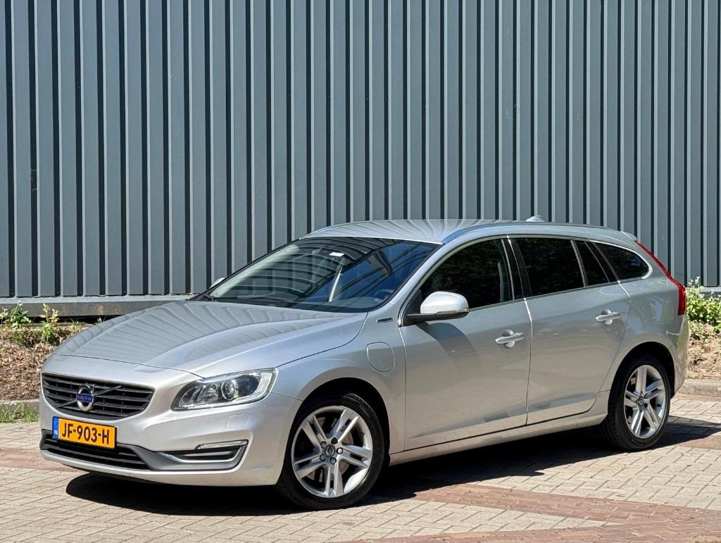 Volvo V60 D6 Twin Engine| Automaat| Memory | Leer | Boekjes, Auto's, Volvo, 1800 kg, 4 cilinders, Bluetooth, Particulier