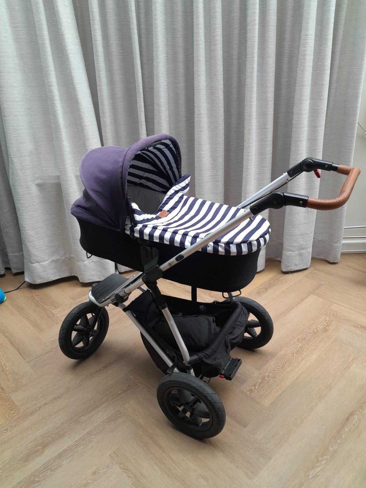 Kinderwagen mountain buggy urban jungle, Gebruikt, Verstelbare duwstang, Ophalen, Kinderwagen