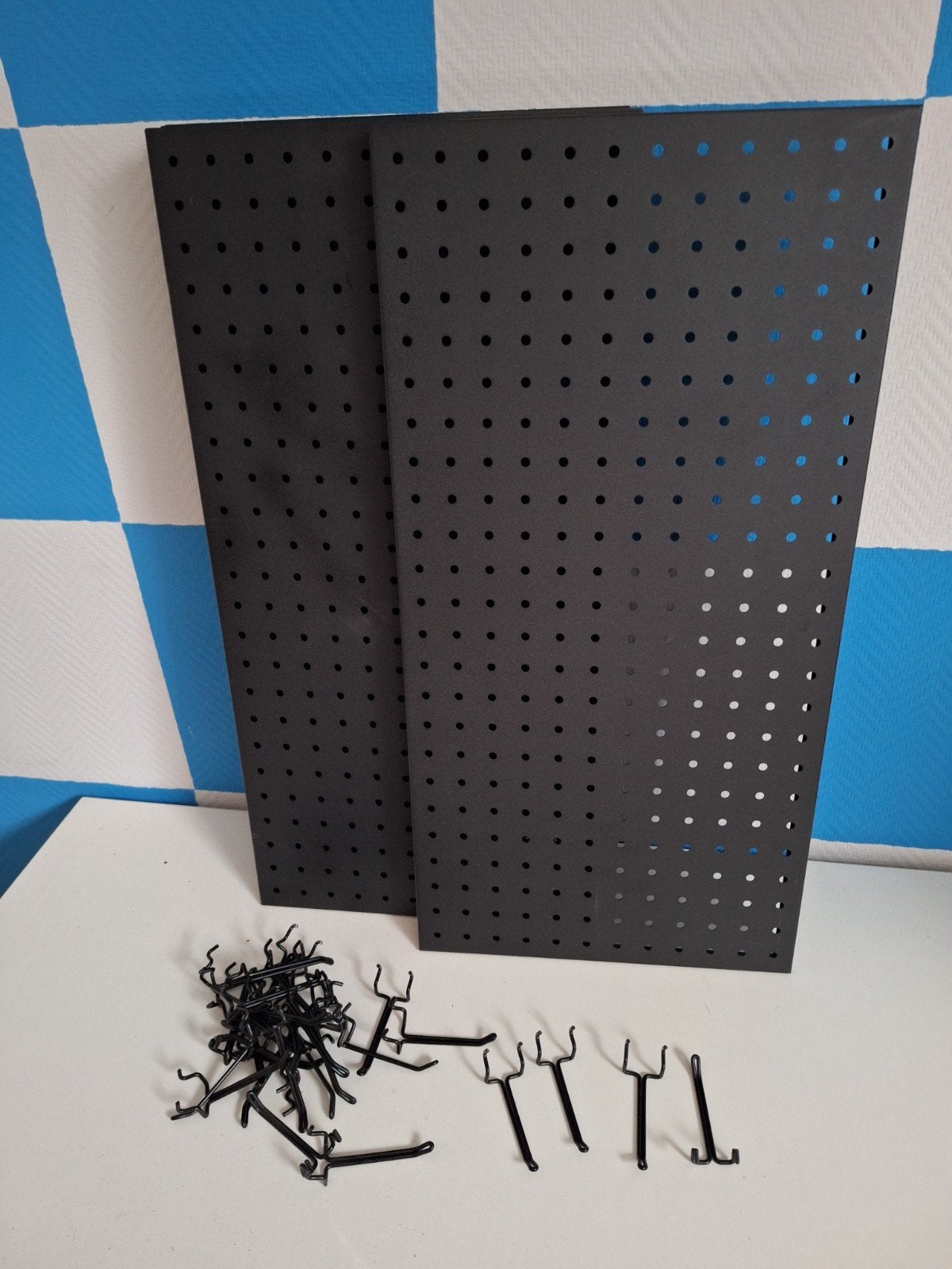 Zwart pegboard met haken - 4 stuks, Ophalen, Gebruikt