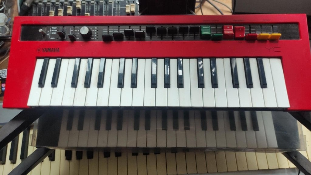 Yamaha Reface YC - tonewheel organ o.a. Hammond met drawbars, Ophalen of Verzenden, Zo goed als nieuw, Overige aantallen, Yamaha