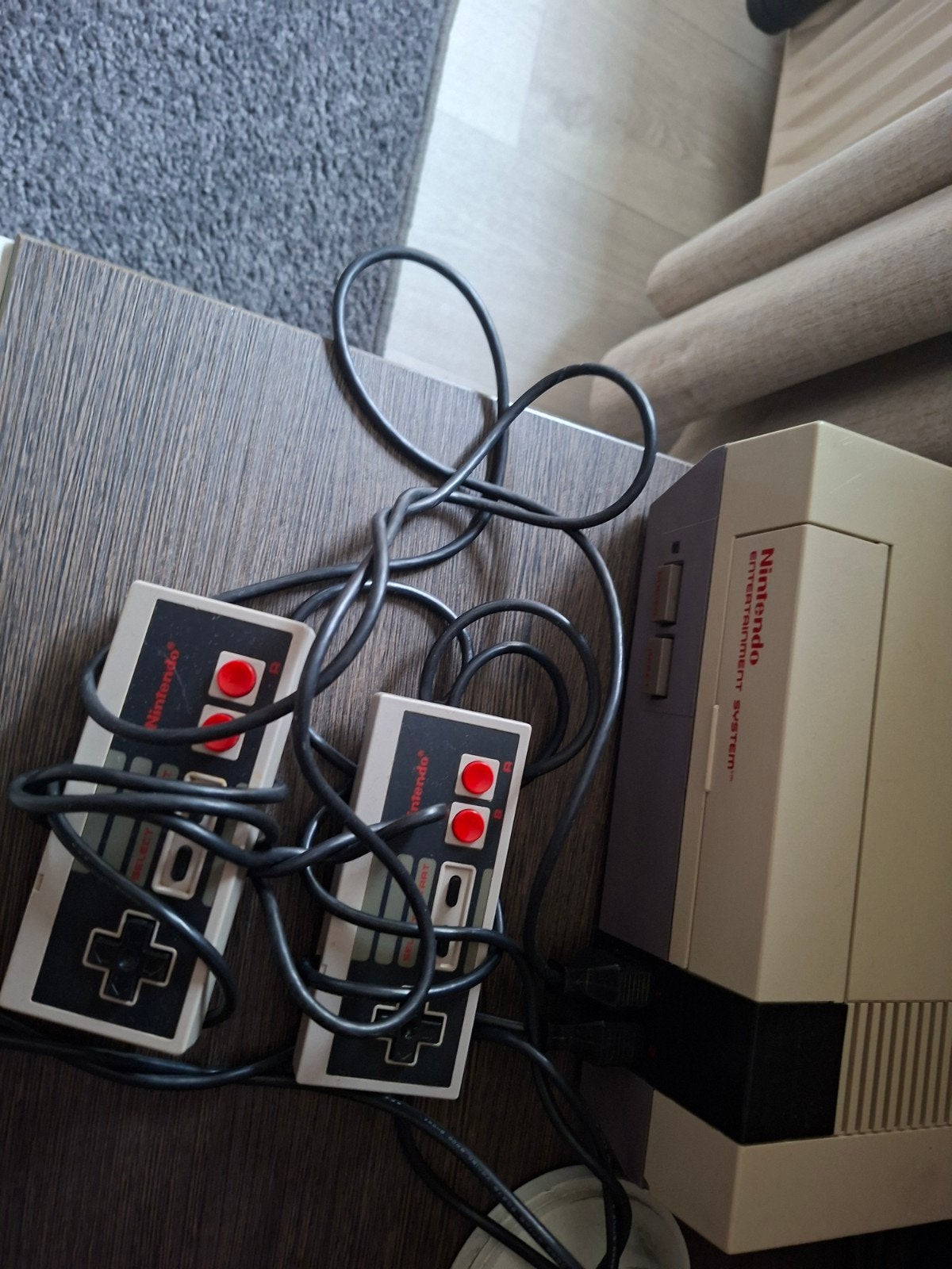 Nintendo Nes, Ophalen, Zo goed als nieuw, Met 2 controllers