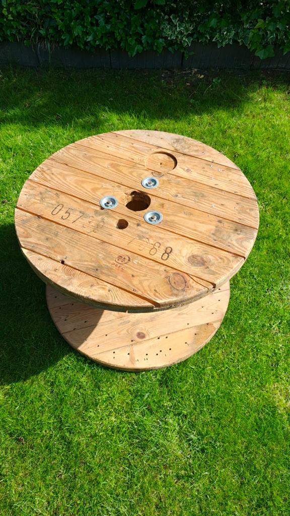 Kabel haspel tuintafel, Tuin en Terras, Tuintafels, Ophalen, Gebruikt, Rond, Hout