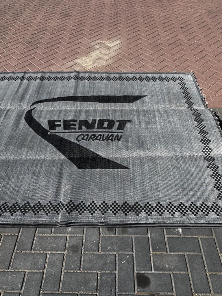 Fendt caravan voortent tapijt 410x193, Ophalen of Verzenden, Gebruikt