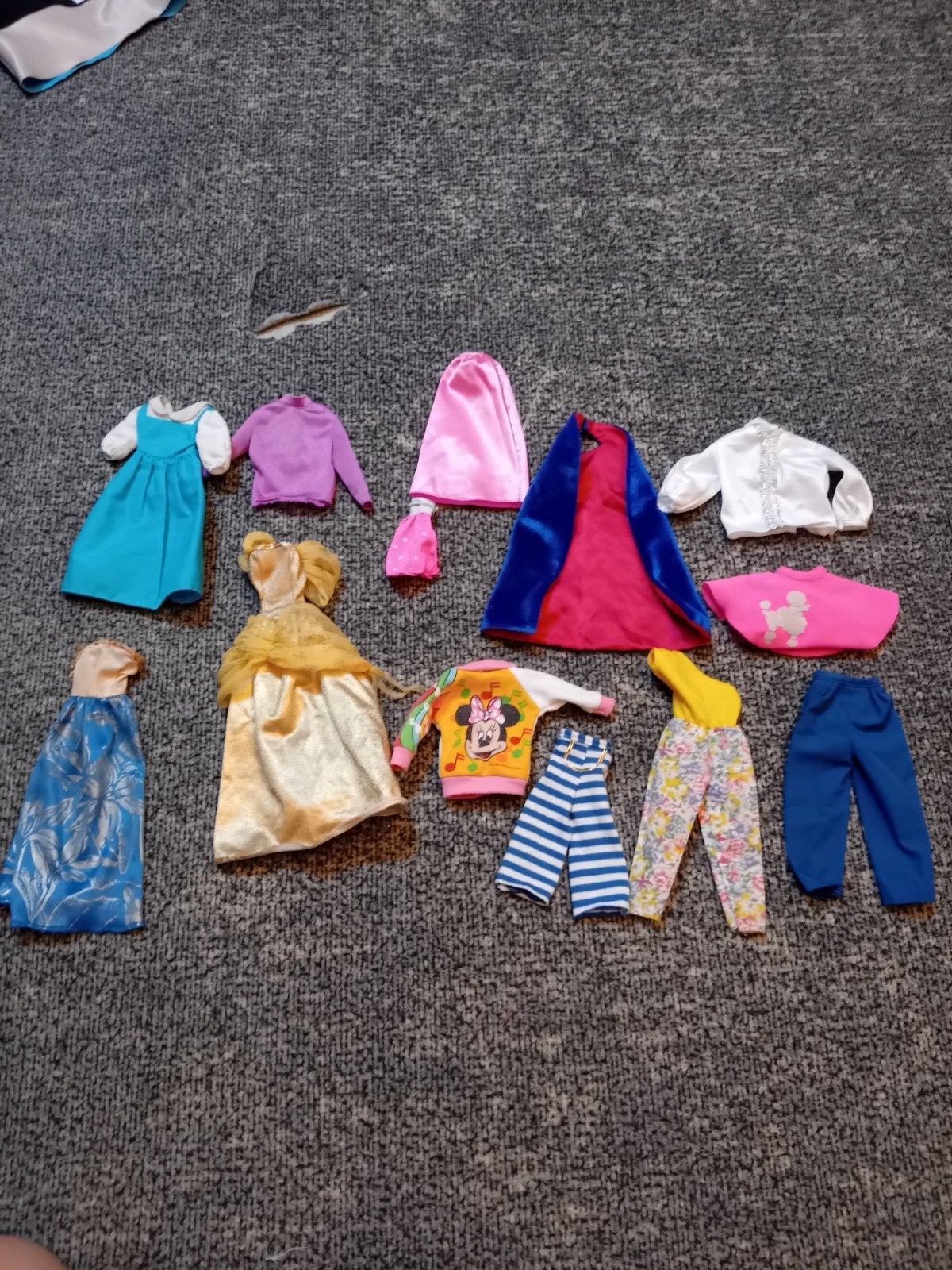 Barbie Kledingpakket - 13 Stuks (excl. poppen), Ophalen of Verzenden, Gebruikt