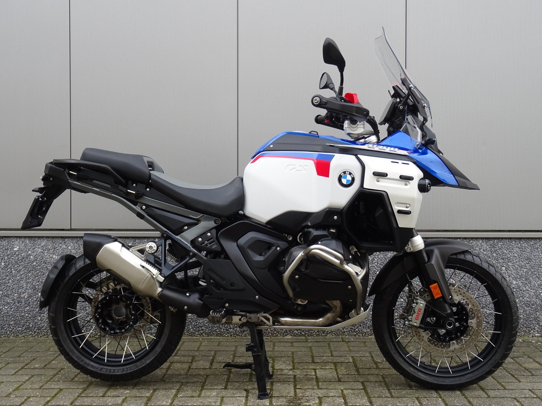 BMW R 1300 GS ADVENTURE TROPHY (bj 2025), Bedrijf, Toermotor, 1300 cc