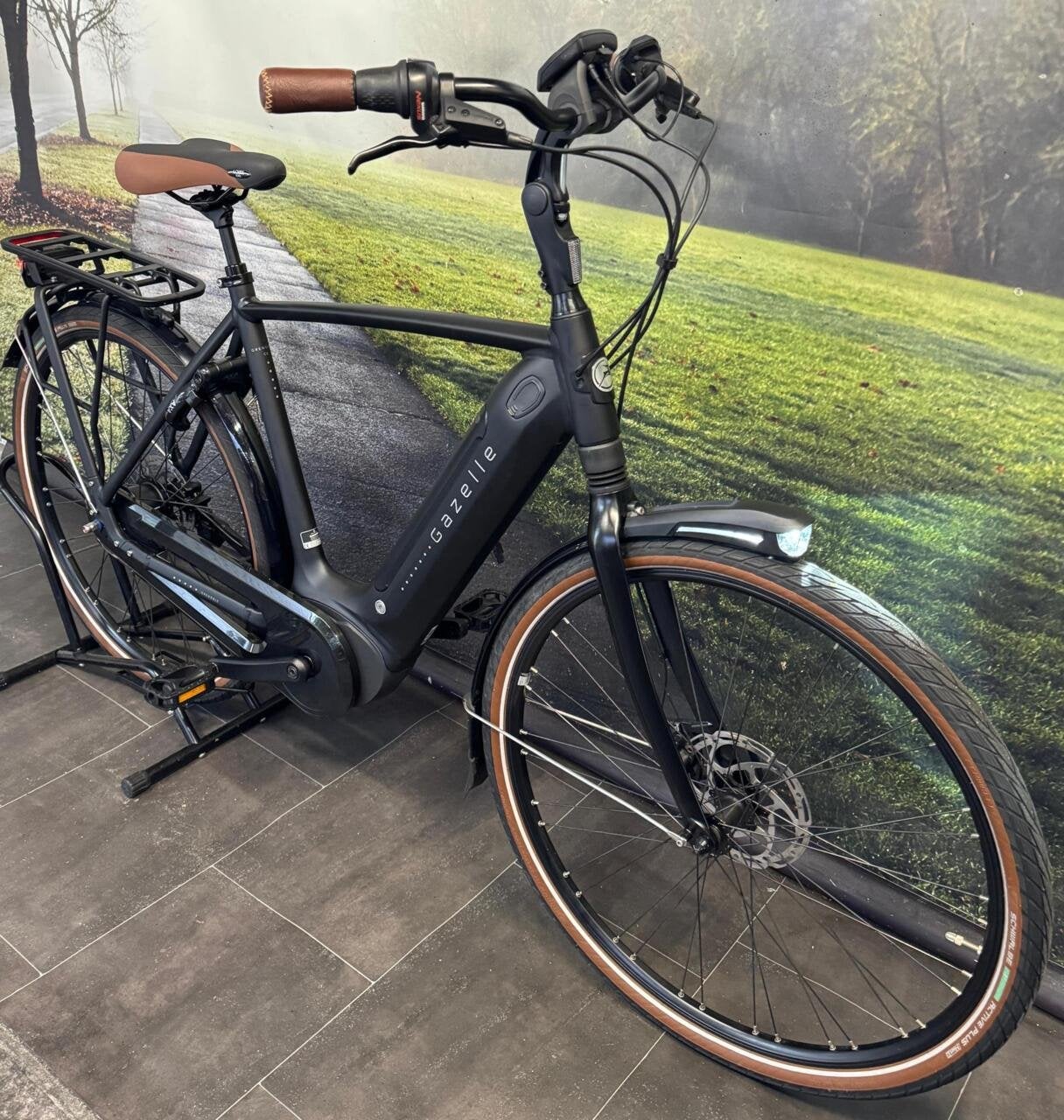 DEMO Gazelle Grenoble C8 HMB Elektrische Fiets – Bosch 500, Koninklijke Gazelle N.V., Zo goed als nieuw, 55 tot 59 cm, Gazelle