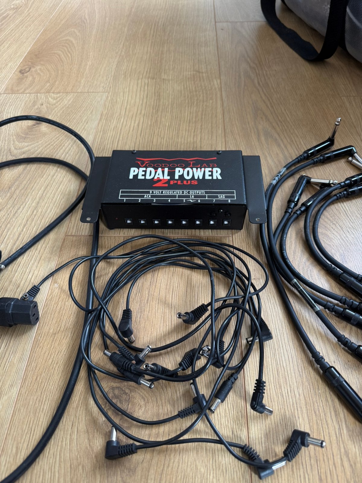 Complete set: Pedal Power 2 plus van Voodoo Labs, Ophalen of Verzenden, Zo goed als nieuw, Overige typen