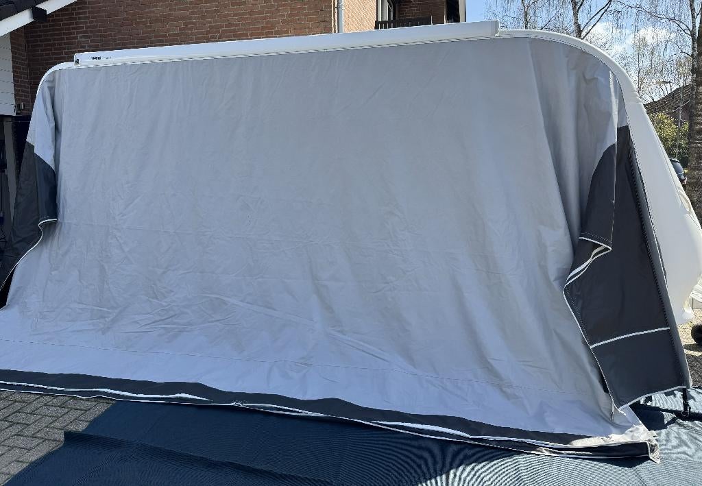 Dorema voortent Caravan, Caravans en Kamperen, Ophalen, Zo goed als nieuw