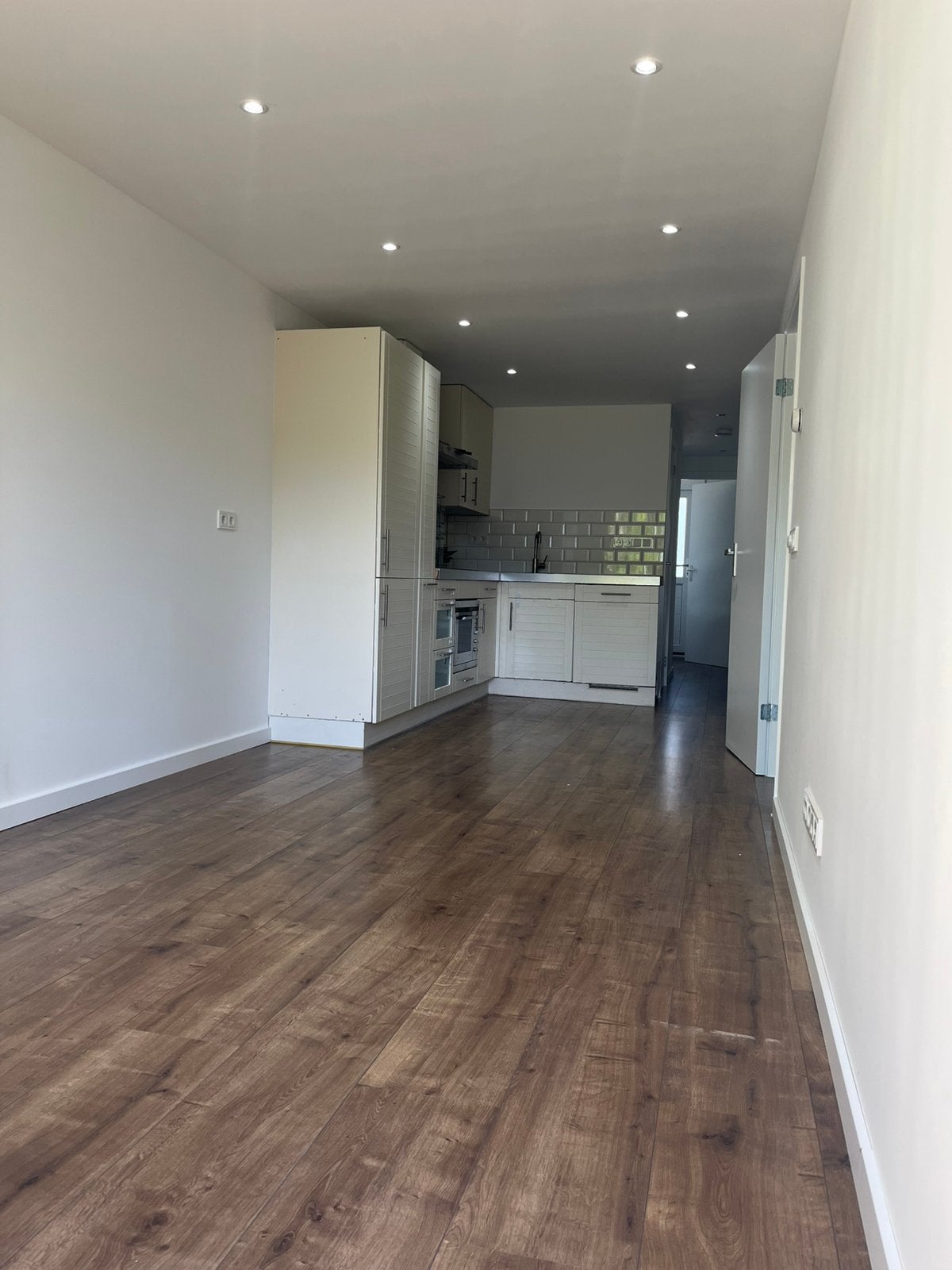 Te huur studio per 1 augustus