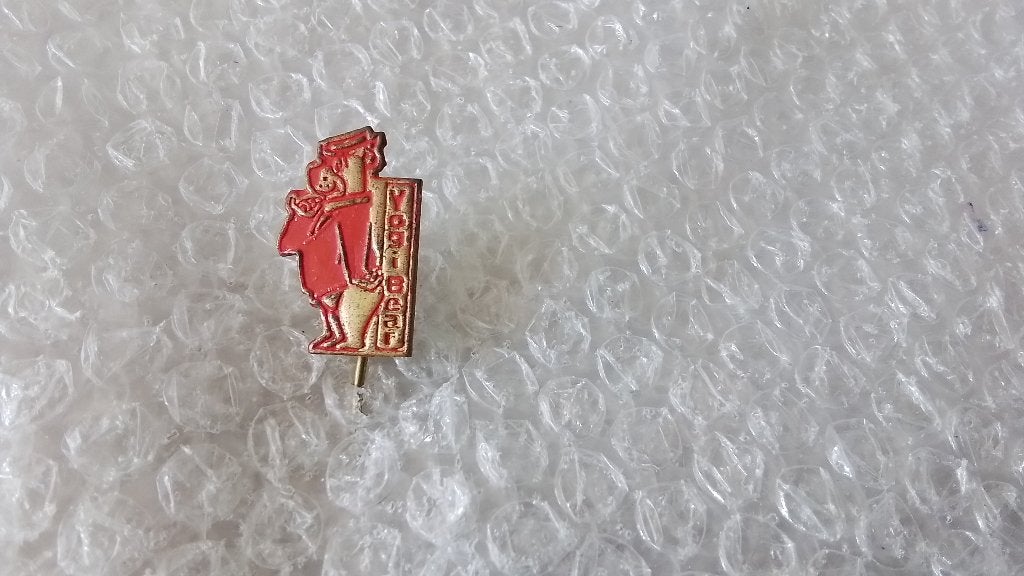 Speldje yogi bear, Verzamelen, Speldjes, Pins en Buttons, Ophalen of Verzenden, Zo goed als nieuw, Overige onderwerpen
