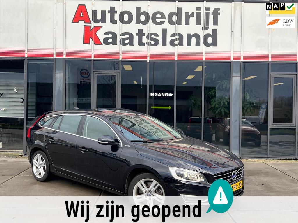 Volvo V60 2.4 D6 AWD Plug-In Hybrid Summum - Leder - Open Da, Auto's, Automaat, Zwart, Bi-Xenon koplampen, Zwart