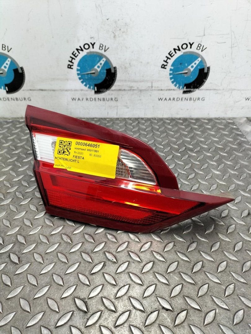 FORD FIESTA MK7 HJ 1.0 EcoB. Titanium X  ACHTERLICHT L 2020, Ophalen of Verzenden, Gebruikt, Stiba lid