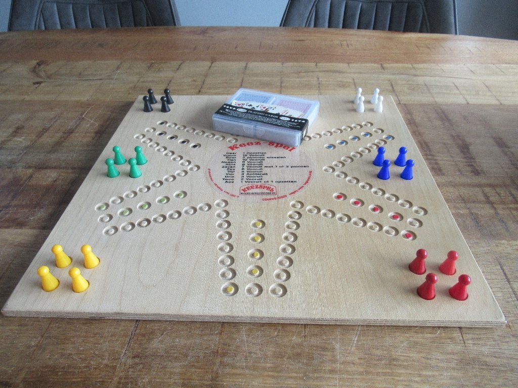Groot houten Keezbord Keez spel keezspel hout 4 + 6 persoons, Hobby en Vrije tijd, Ophalen of Verzenden, Nieuw