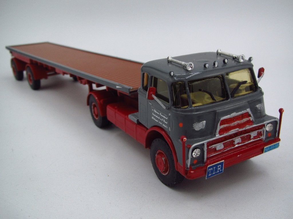 Lion car - DAF DO2000 Frontstuur Combinatie zelfbouw 1:50, Hobby en Vrije tijd, Modelauto's | 1:50, Ophalen of Verzenden, Gebruikt