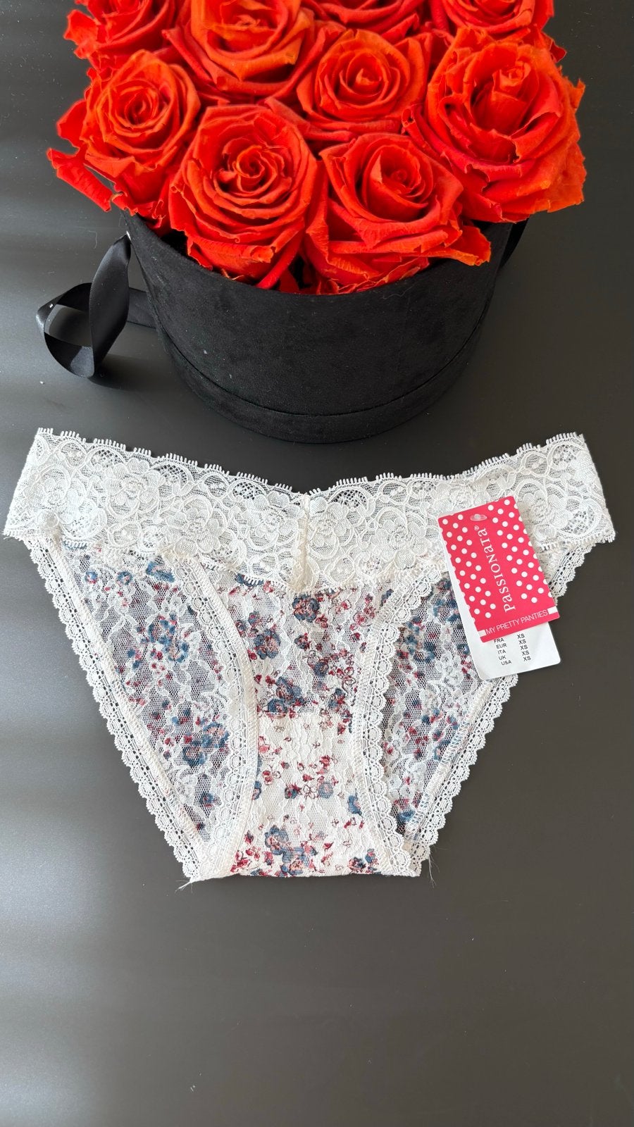 Passionata Slipje XS - Bloemenprint met kant, Ophalen of Verzenden, Meerkleurig, Slip