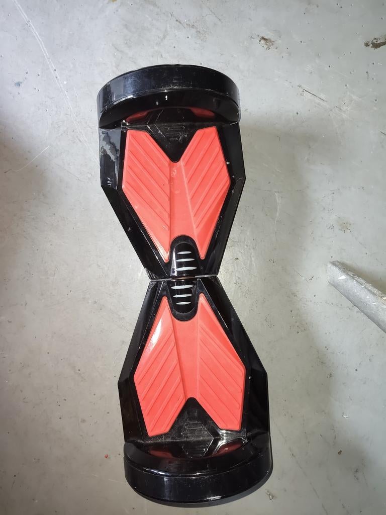 Hoverboard Zwart/Rood - Gebruikt(kapot)!!️, Ophalen of Verzenden, Gebruikt