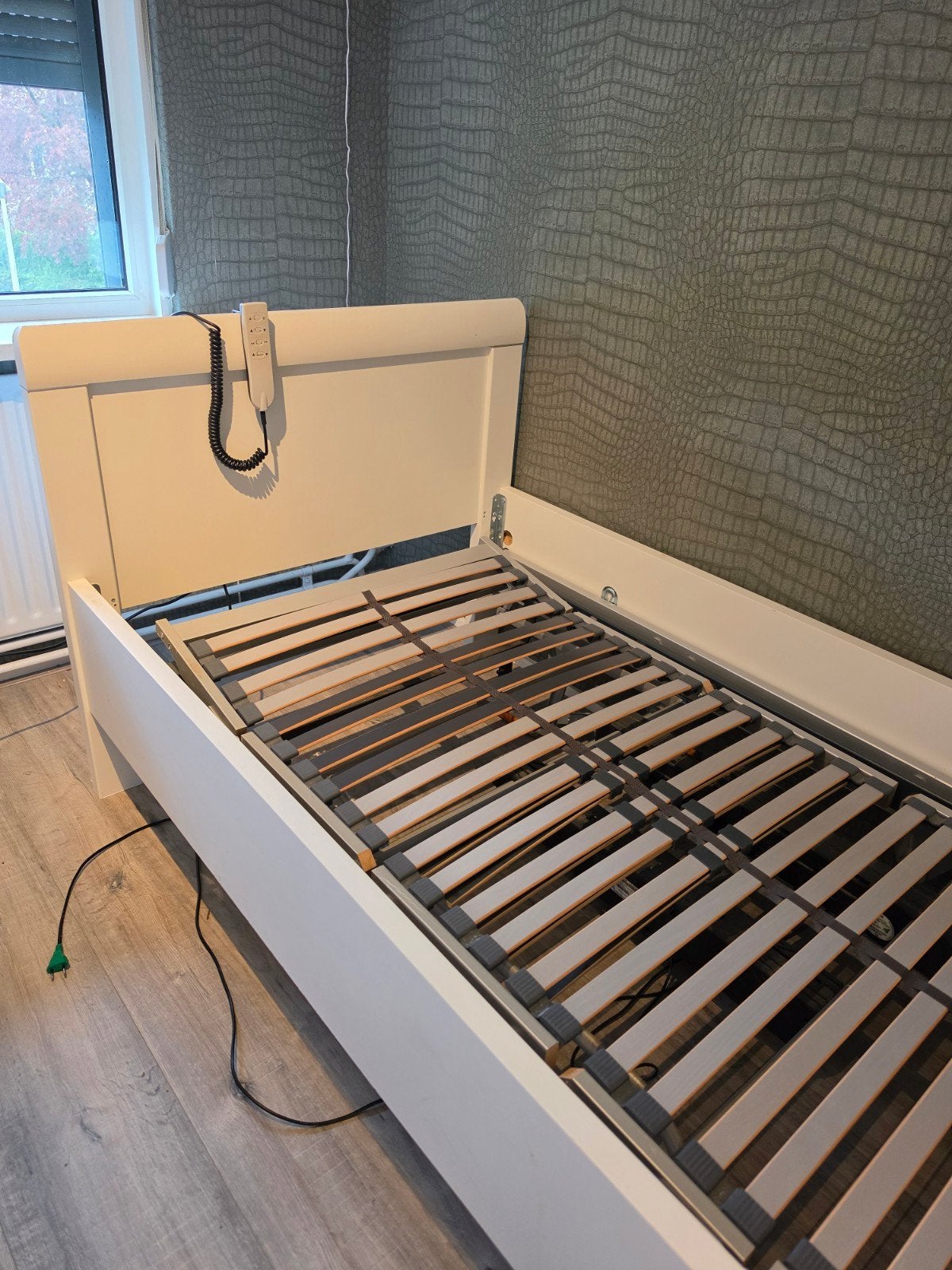 Verstelbaar bed 100x200 cm met lattenbodem, Ophalen, Eenpersoons, Wit, 200 cm