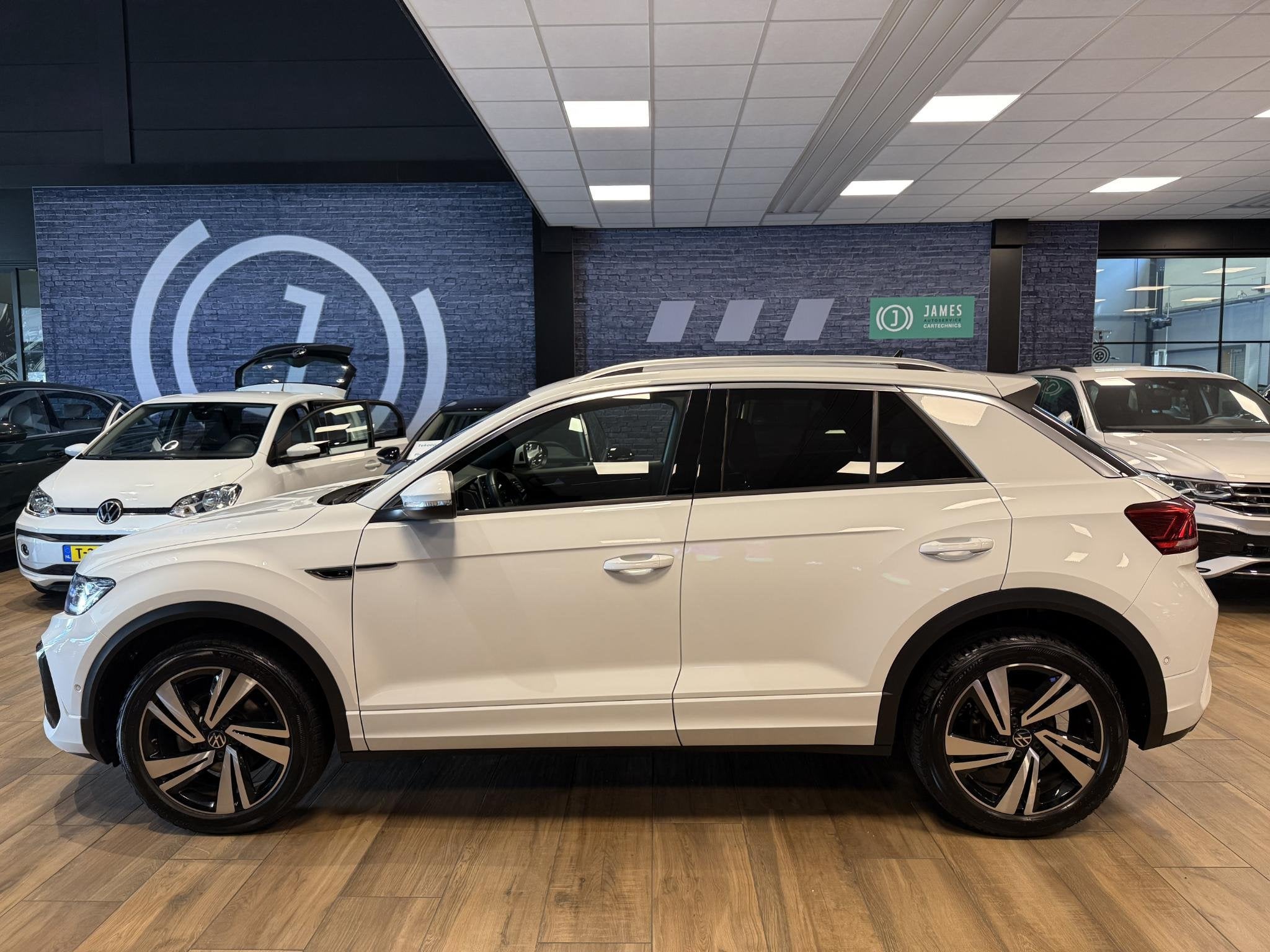 Volkswagen T-Roc 1.5 TSI R-Line Business |Carplay|ACC|Elek A, Auto's, Stof, Euro 6, 4 cilinders, 150 pk