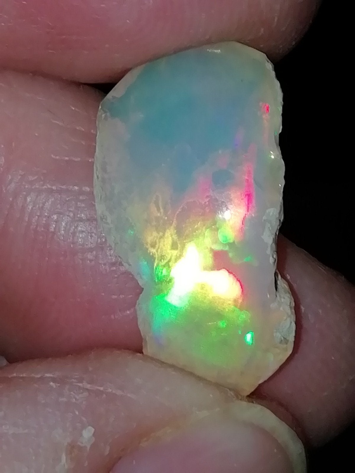 Eenzijdig rondgeslepen welo opaal, Verzamelen, Mineralen en Fossielen, Ophalen of Verzenden