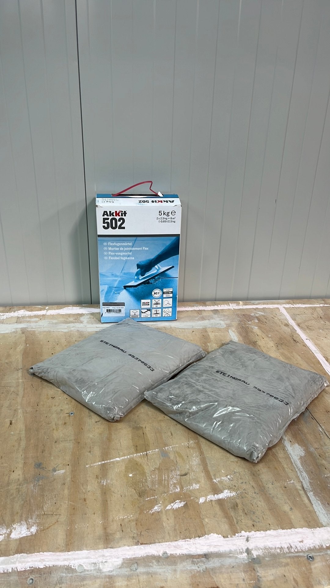 Voegmiddel 5kg grijs - Akkit 502 Flex Voegmortel, Ophalen of Verzenden, Nieuw, Overige materialen, Overige typen