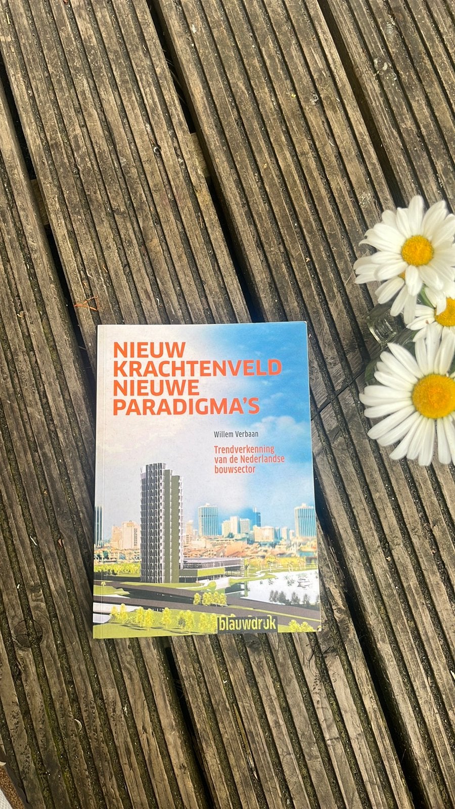 Nieuw Krachtenveld Nieuwe Paradigma’s., Boeken, Ophalen of Verzenden, Nieuw