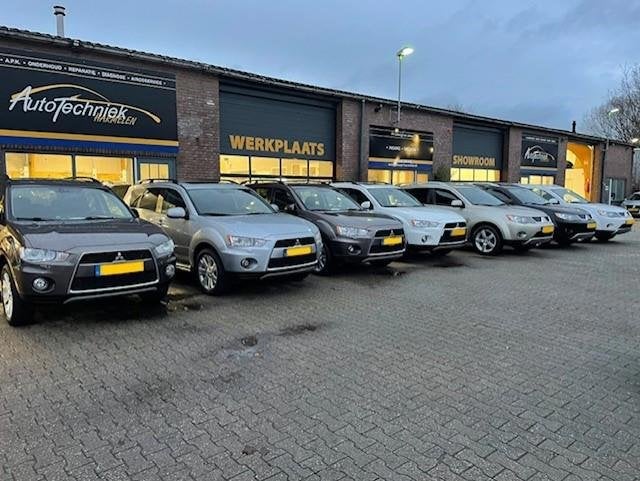 Mitsubishi Outlander OUTLANDER OP VOORRAAD., Auto's, Automaat, 4 cilinders, Blauw, 7 stoelen