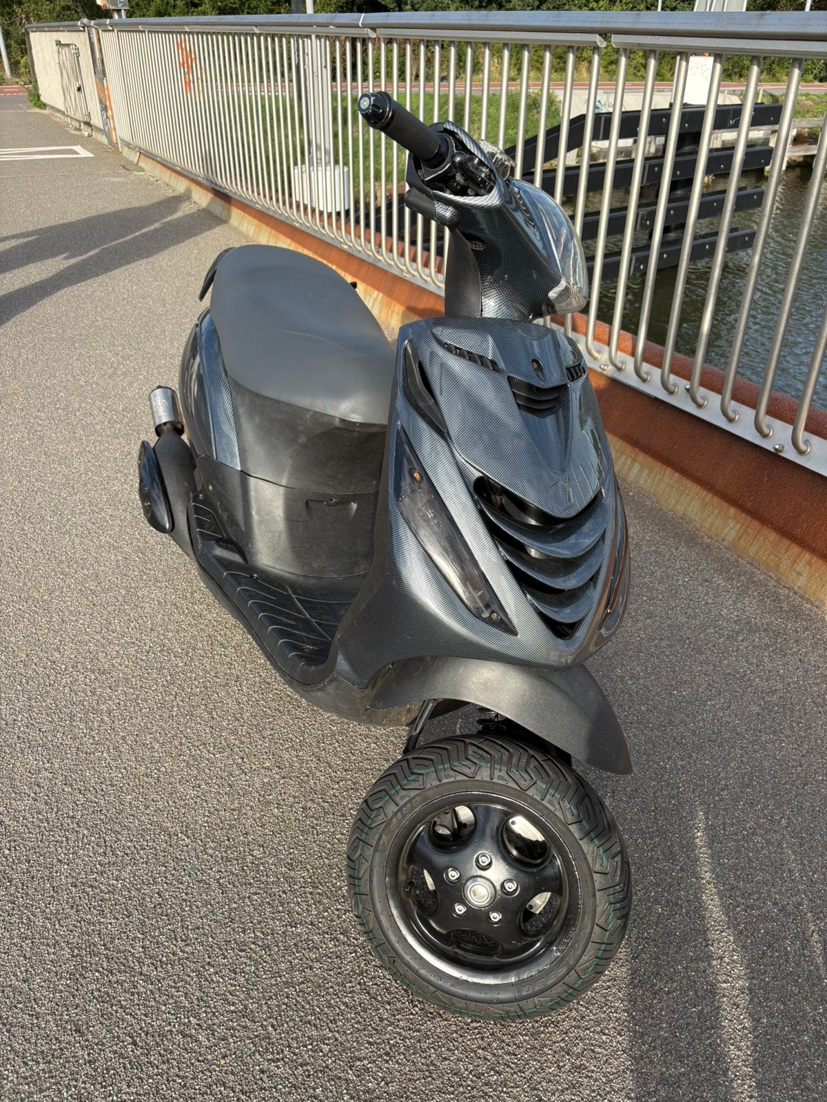 Zip 2t 70cc 2016, Fietsen en Brommers, Scooters | Piaggio, Ophalen, Zip, Zo goed als nieuw, Benzine